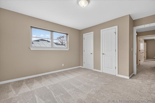 4610 ROLLING MEADOWS Road, Bartlesville, OK 74006