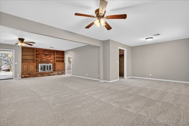 4610 ROLLING MEADOWS Road, Bartlesville, OK 74006