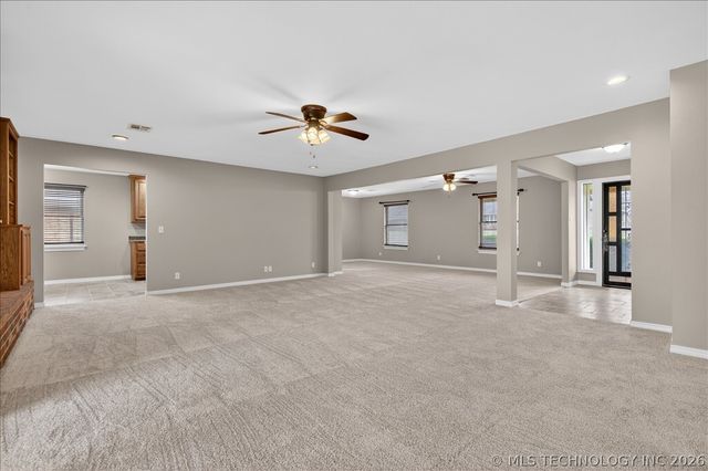 4610 ROLLING MEADOWS Road, Bartlesville, OK 74006