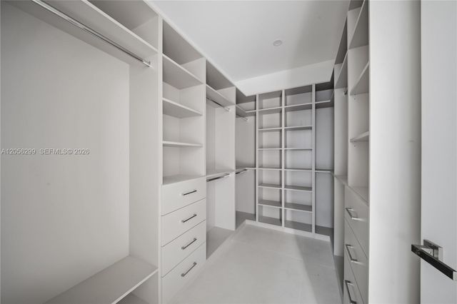 17 SE 12th Avenue, Fort Lauderdale, FL 33301