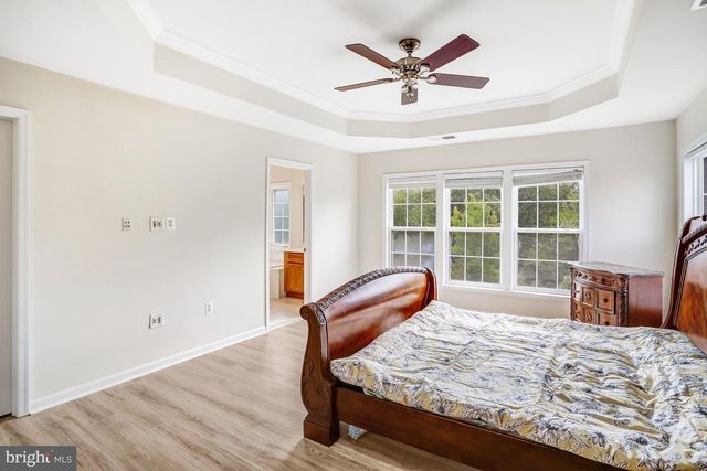 2463 SILK CT, Herndon, VA 20171