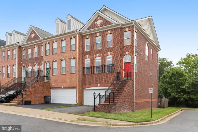 2463 SILK CT, Herndon, VA 20171