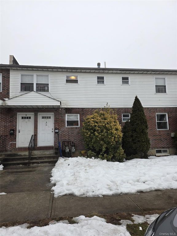 19804 90th Avenue, Hollis, NY 11423