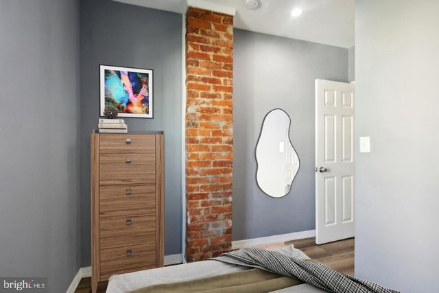 2444 N CLEVELAND ST, Philadelphia, PA 19132