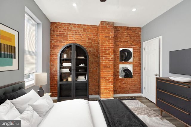 2444 N CLEVELAND ST, Philadelphia, PA 19132