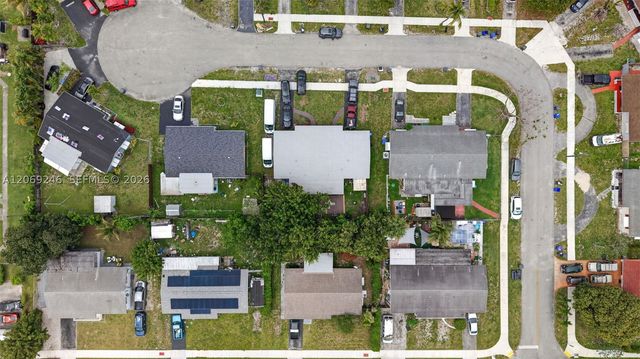 5816 Cleveland St 2, Hollywood, FL 33021