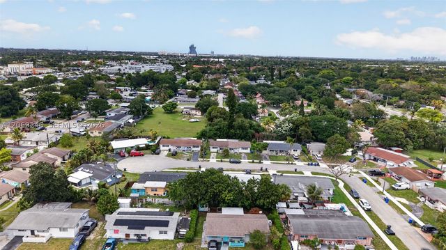 5816 Cleveland St 2, Hollywood, FL 33021