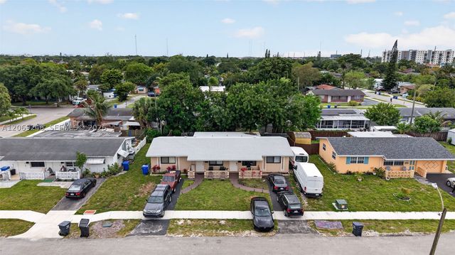 5816 Cleveland St 2, Hollywood, FL 33021
