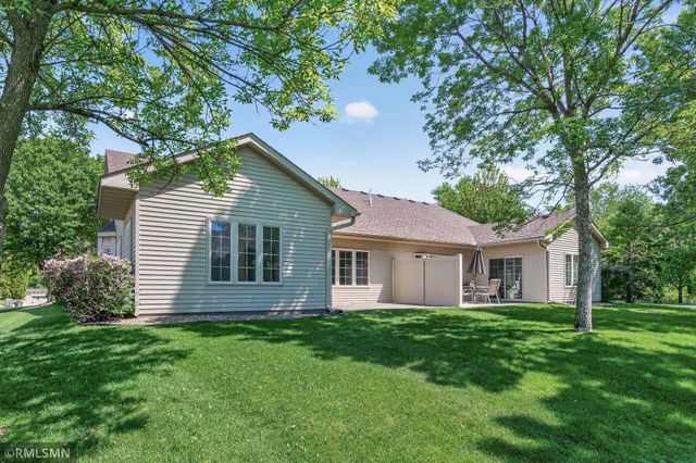 6801 24th Street N, Oakdale, MN 55128