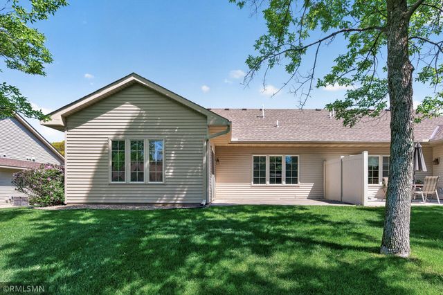 6801 24th Street N, Oakdale, MN 55128