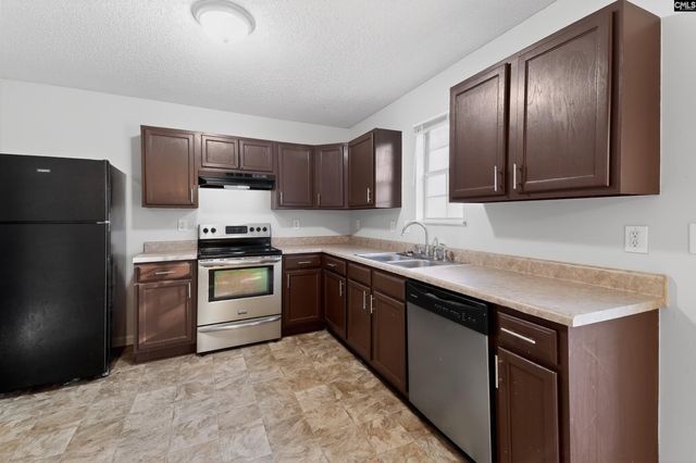 100 Cottage Lake Way, Columbia, SC 29209