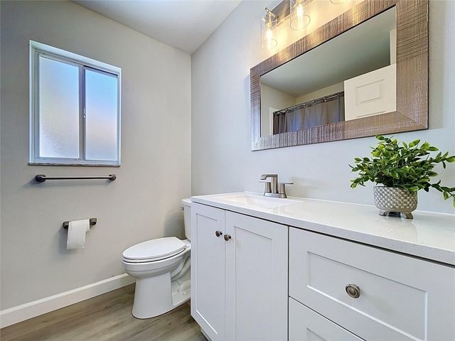 11027 STREAMSIDE DRIVE, Tampa, FL 33624