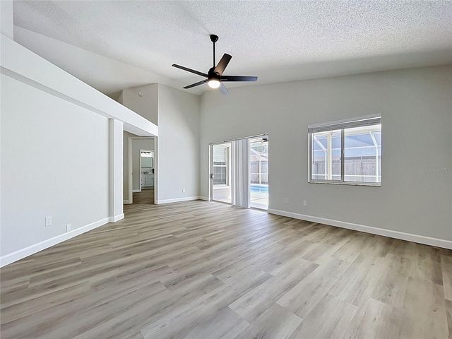 11027 STREAMSIDE DRIVE, Tampa, FL 33624