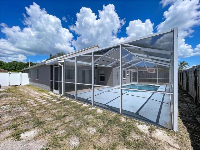 11027 STREAMSIDE DRIVE, Tampa, FL 33624