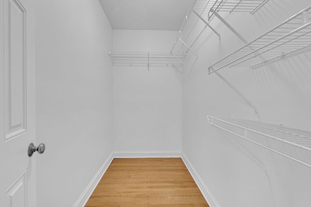 6442 N Mozart Street 1, Chicago, IL 60645