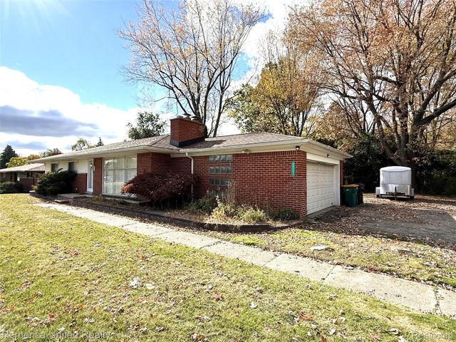 28231 Farmington Road, Farmington Hills, MI 48334