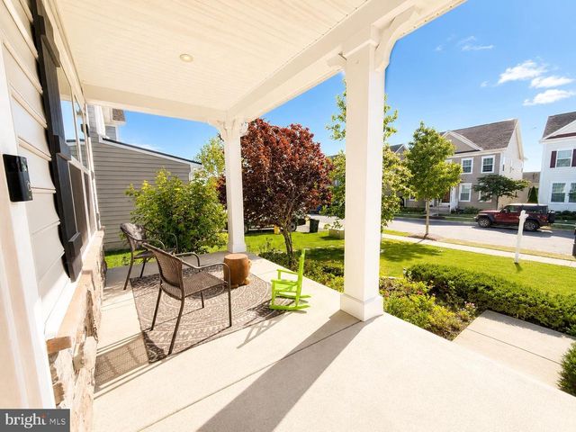 711 CANAL TOWN ST, Brunswick, MD 21716