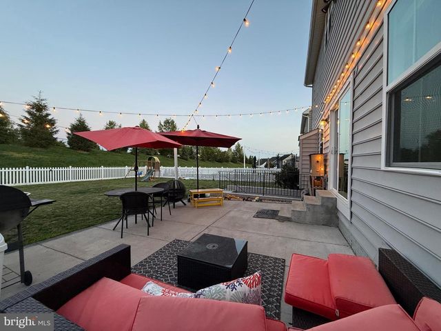 711 CANAL TOWN ST, Brunswick, MD 21716