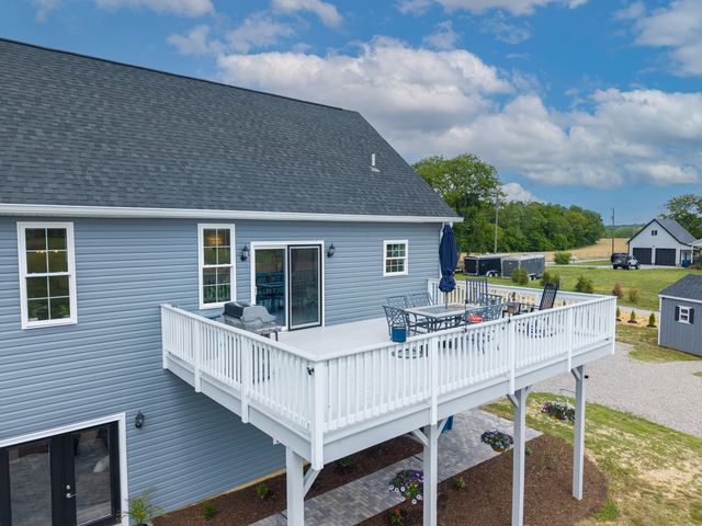 1553 Clifty Hill Road, Science Hill, KY 42553