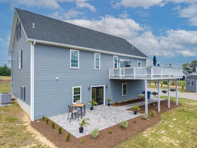 1553 Clifty Hill Road, Science Hill, KY 42553
