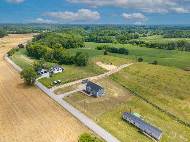1553 Clifty Hill Road, Science Hill, KY 42553