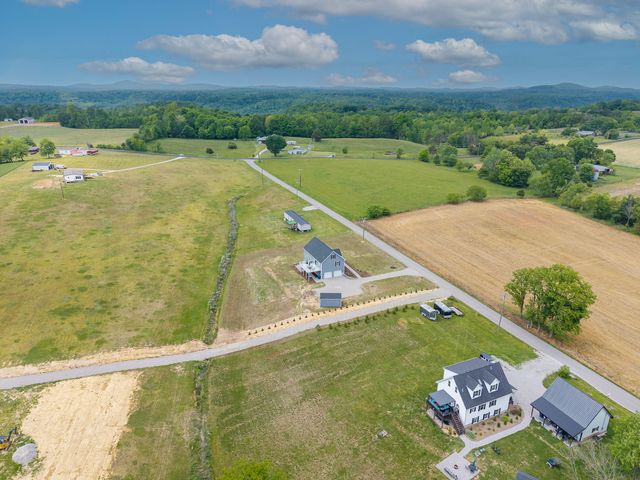 1553 Clifty Hill Road, Science Hill, KY 42553