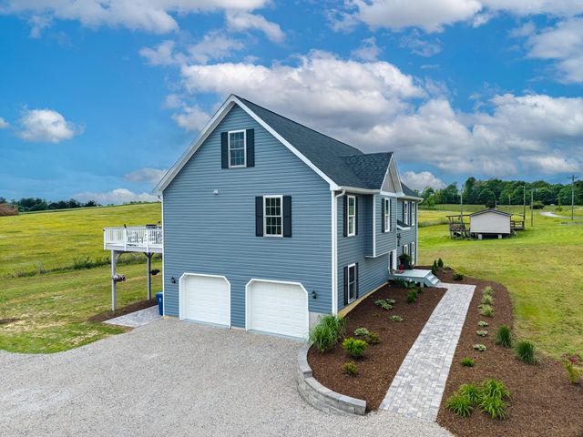 1553 Clifty Hill Road, Science Hill, KY 42553