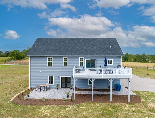 1553 Clifty Hill Road, Science Hill, KY 42553