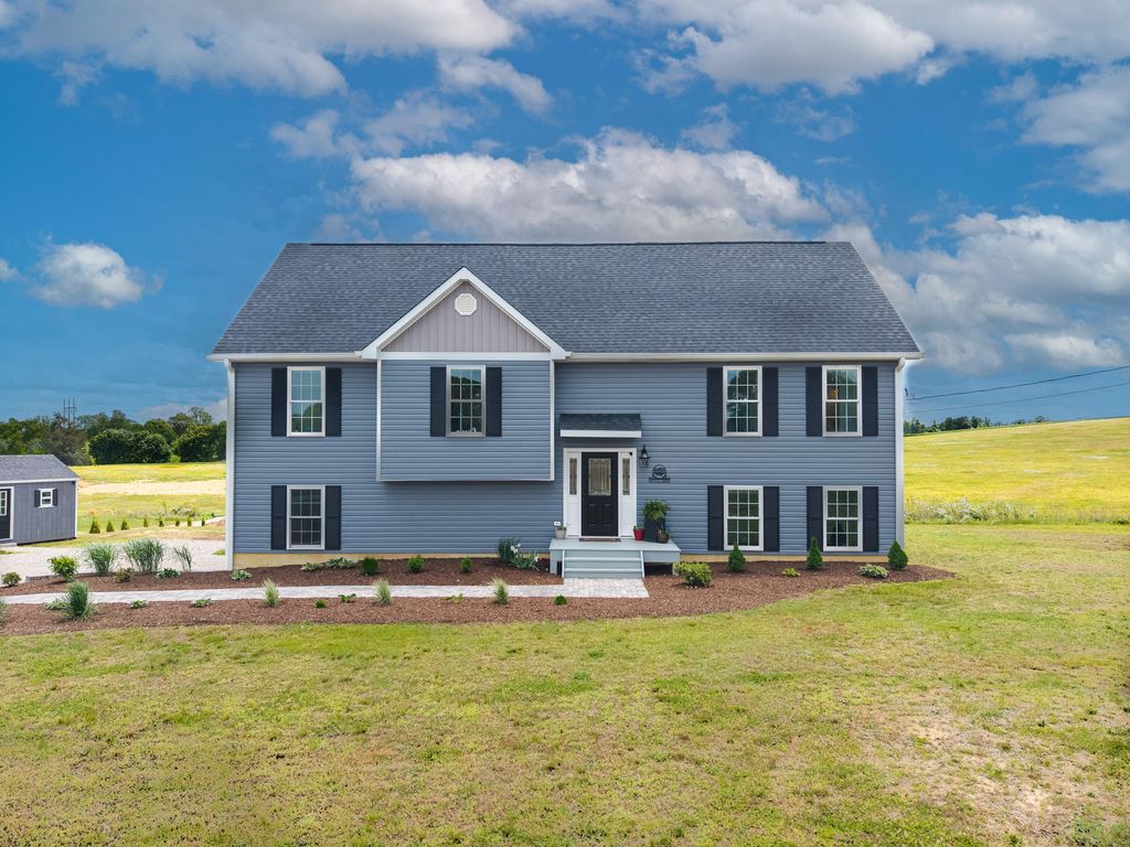 1553 Clifty Hill Road, Science Hill, KY 42553