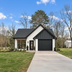 506 E Paschal Street, Troup, TX 75789