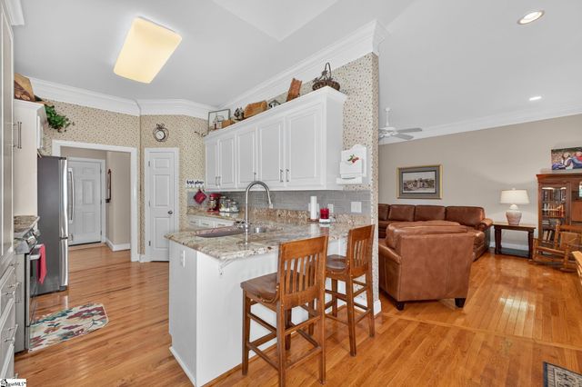 100 Crossington Way, Fountain Inn, SC 29644