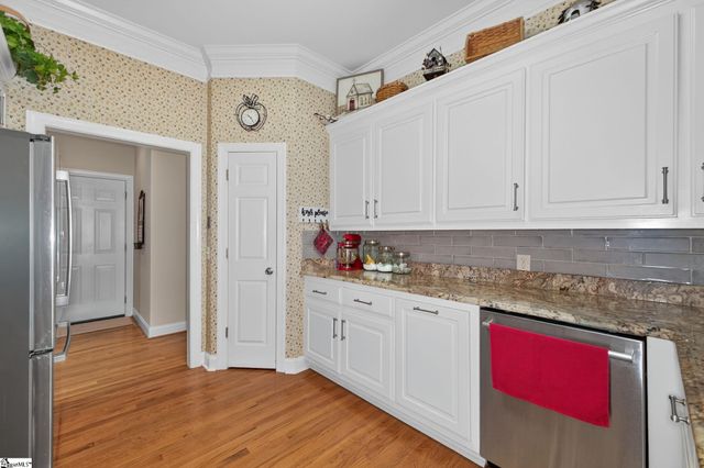 100 Crossington Way, Fountain Inn, SC 29644