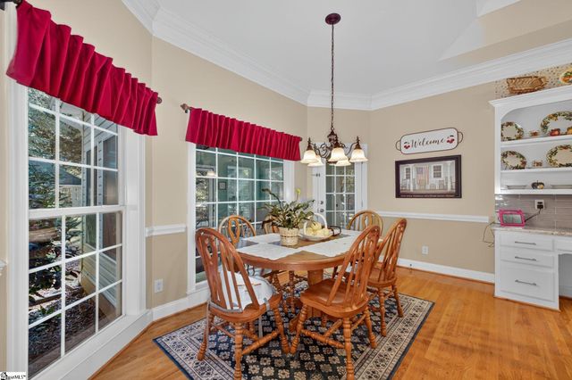 100 Crossington Way, Fountain Inn, SC 29644