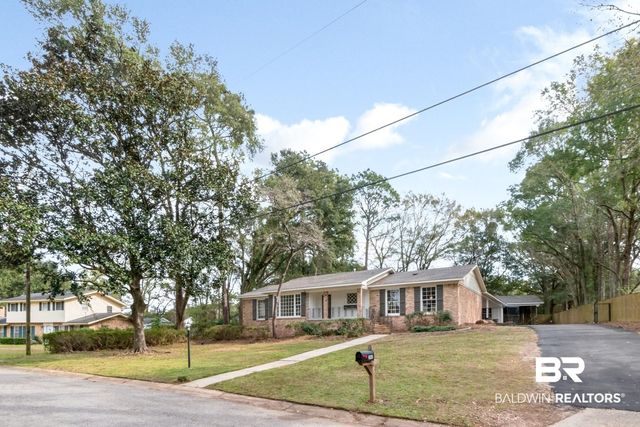 2863 Starlit Drive, Mobile, AL 36693
