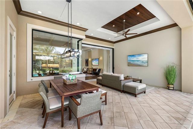 11821 Via Cassina CT, Miromar Lakes, FL 33913