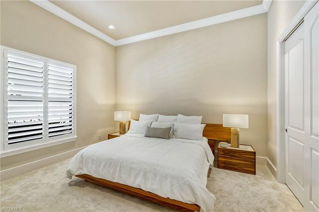 11821 Via Cassina CT, Miromar Lakes, FL 33913