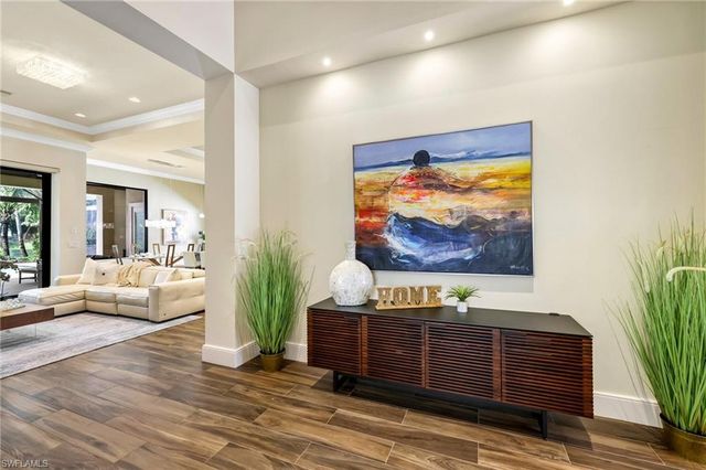 11821 Via Cassina CT, Miromar Lakes, FL 33913