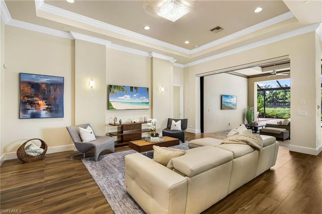 11821 Via Cassina CT, Miromar Lakes, FL 33913