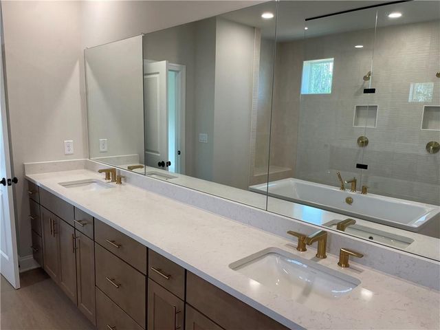 7150 Pond View Drive, Cumming, GA 30028