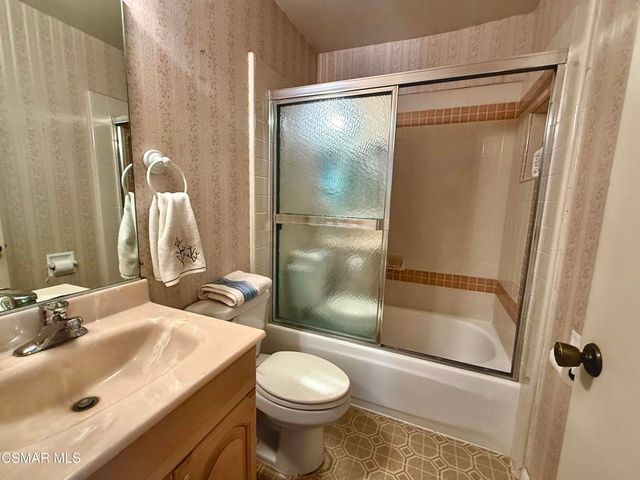 2392 Alscot Avenue, Simi Valley, CA 93063