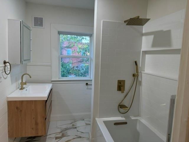 721 Cleveland Avenue, Kansas City, MO 64124