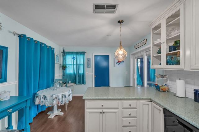 2107 HIGH POINT AVE SW, Winter Haven, FL 33880