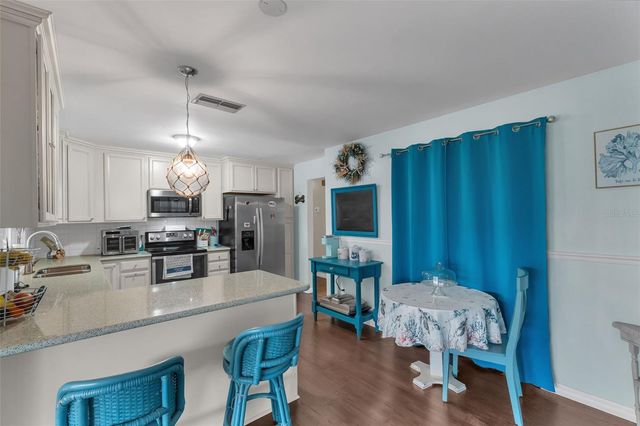 2107 HIGH POINT AVE SW, Winter Haven, FL 33880