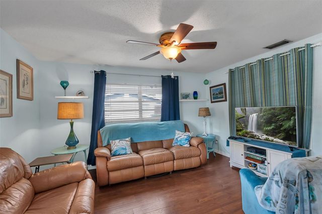 2107 HIGH POINT AVE SW, Winter Haven, FL 33880
