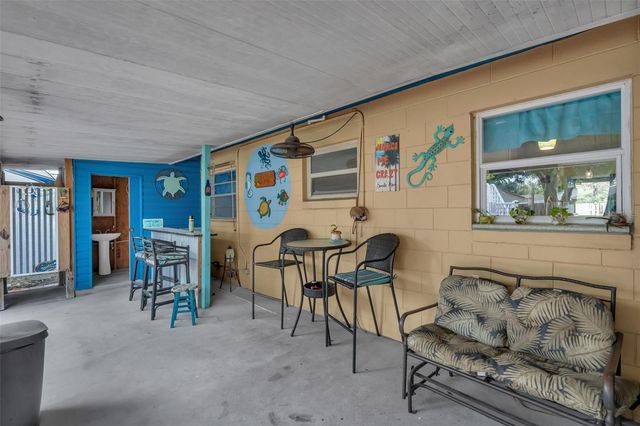 2107 HIGH POINT AVE SW, Winter Haven, FL 33880