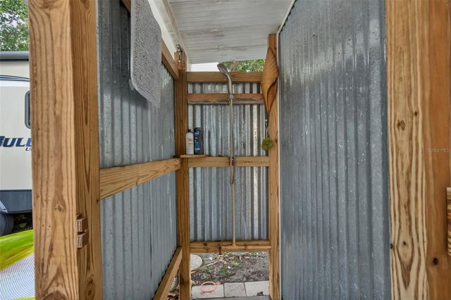 2107 HIGH POINT AVE SW, Winter Haven, FL 33880