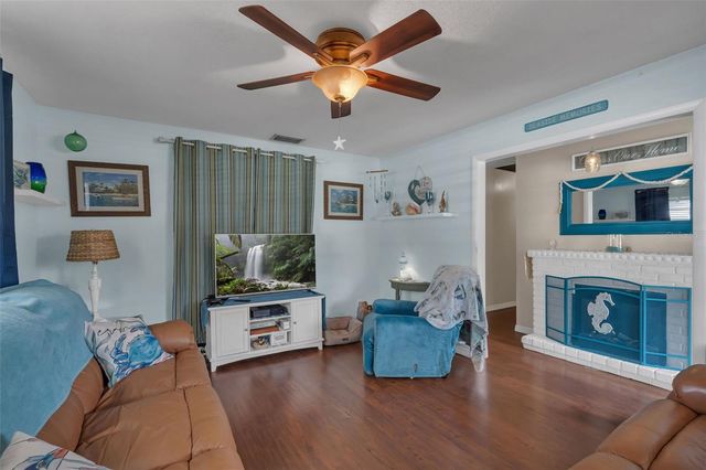 2107 HIGH POINT AVE SW, Winter Haven, FL 33880