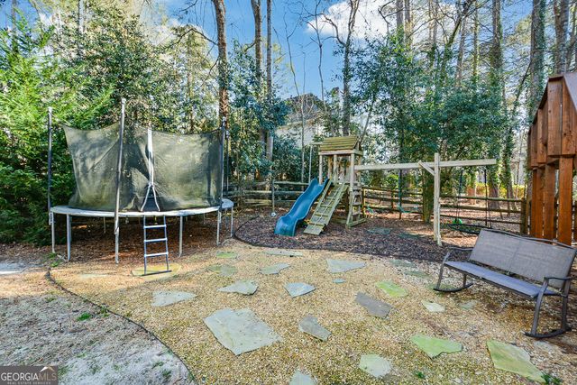 1409 Meadowbrook Way, Woodstock, GA 30189