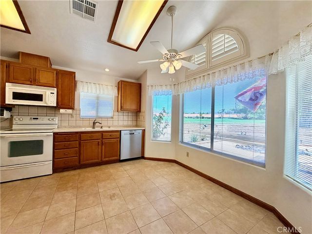 1874 Ash Tree Lane, Hemet, CA 92545