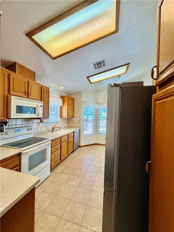 1874 Ash Tree Lane, Hemet, CA 92545